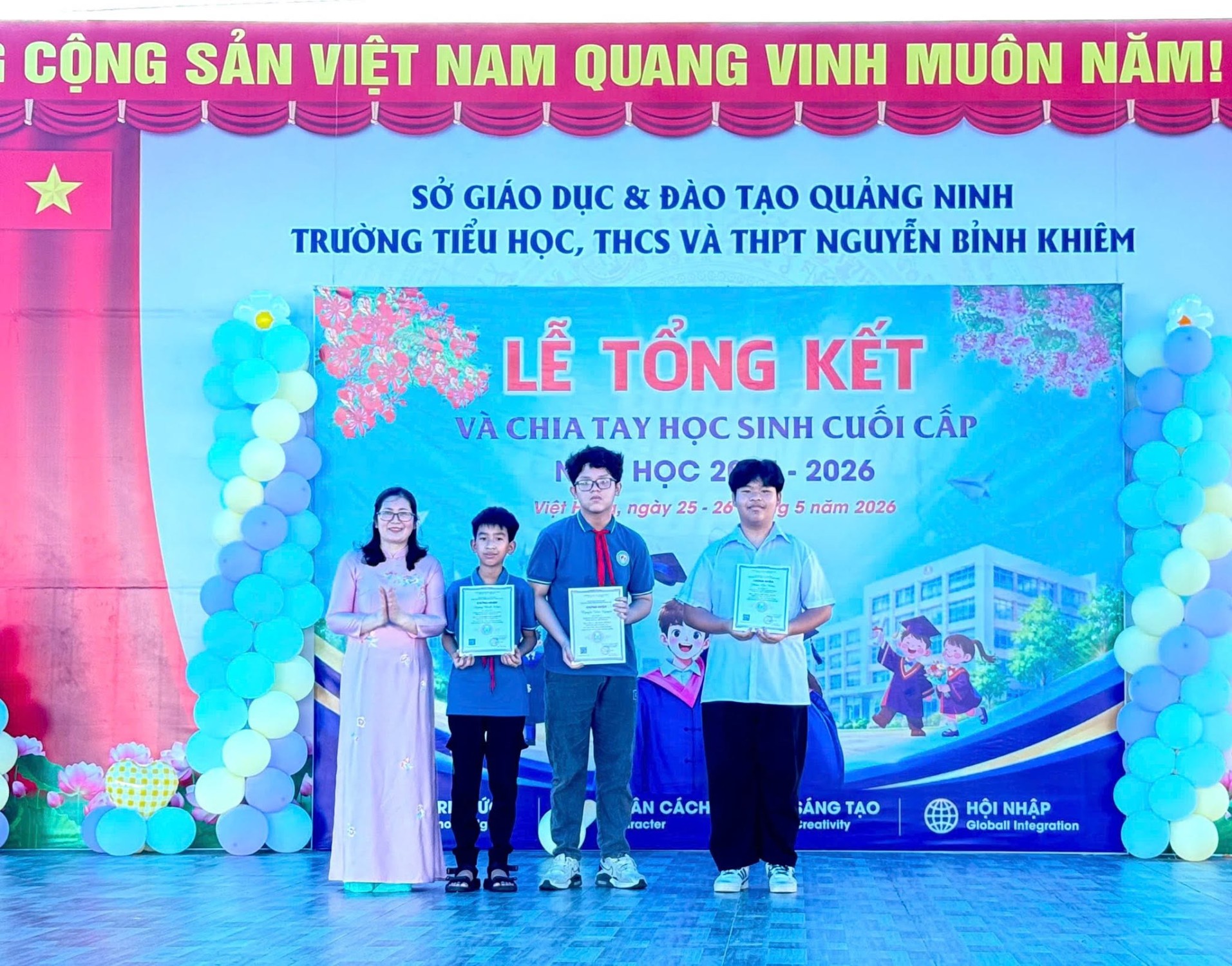 Lễ tổng kết năm học 2025–2026 và chia tay học sinh khối 9